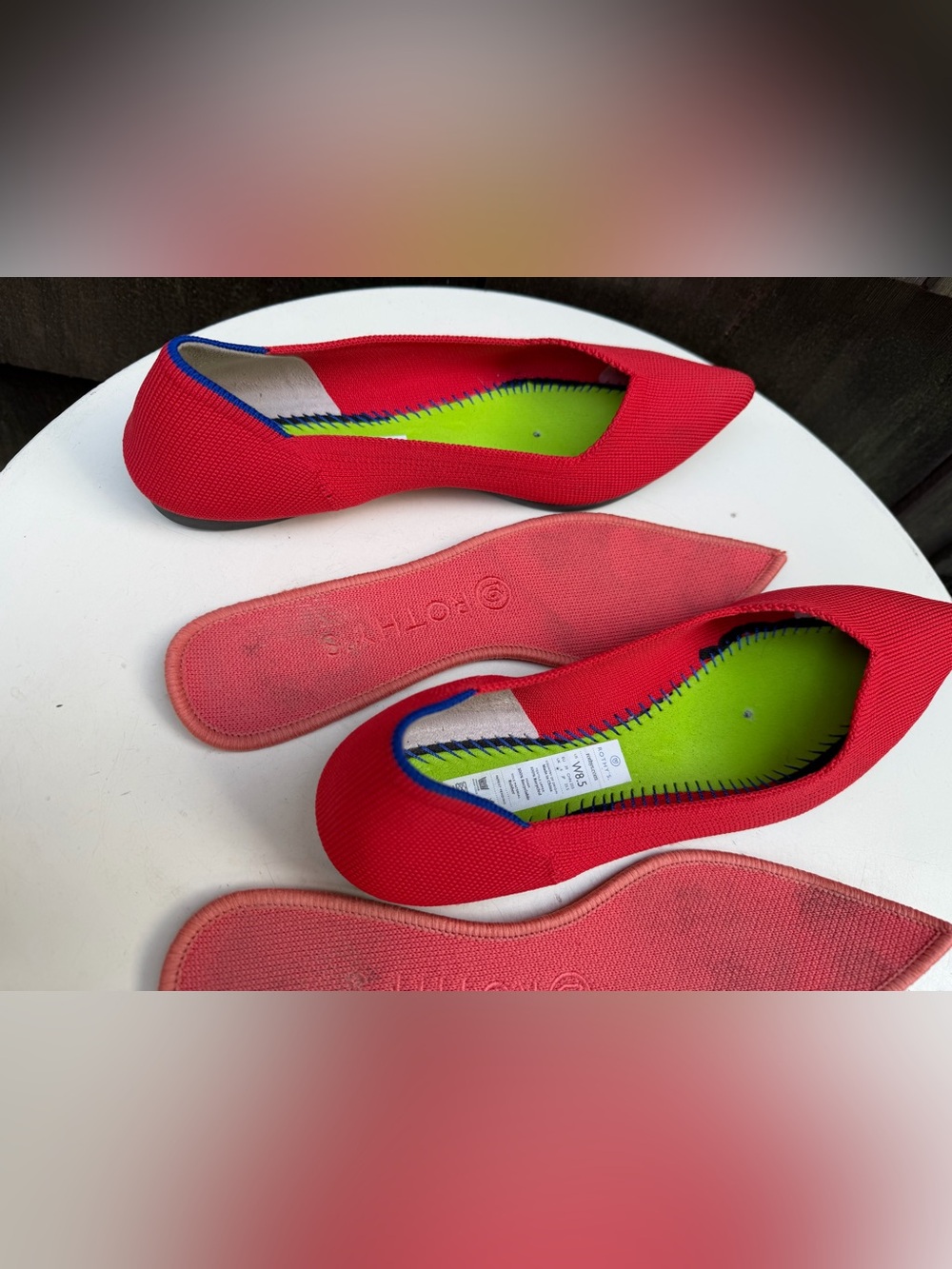 Rothy’s flat shoes neon red pointed toe slip on Sz W 8.5. - Picture 9 of 9
